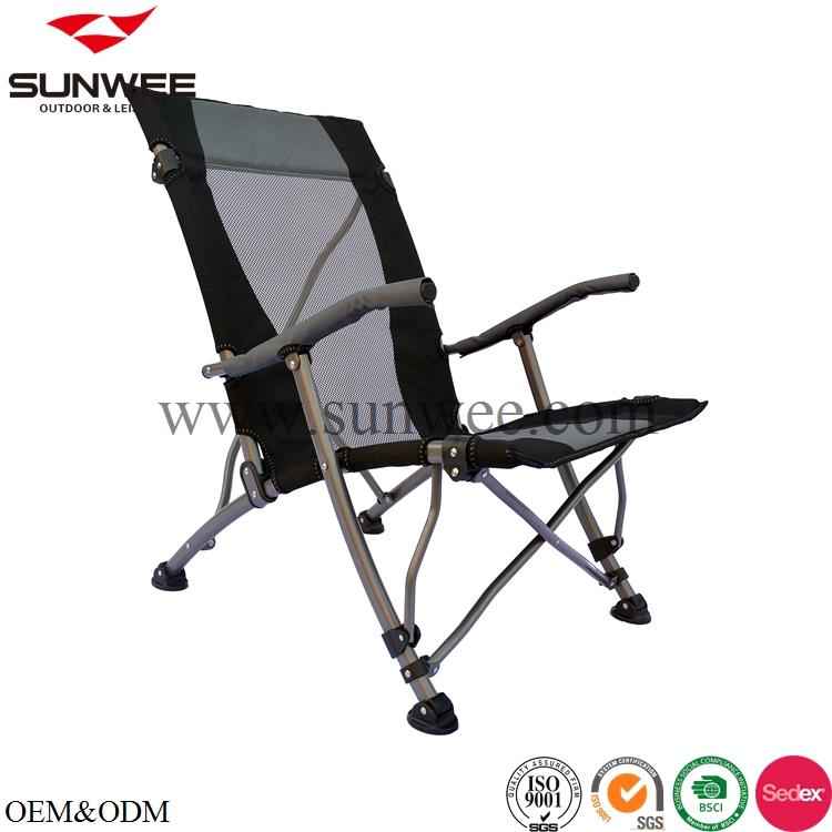 Folding chair with mesh back